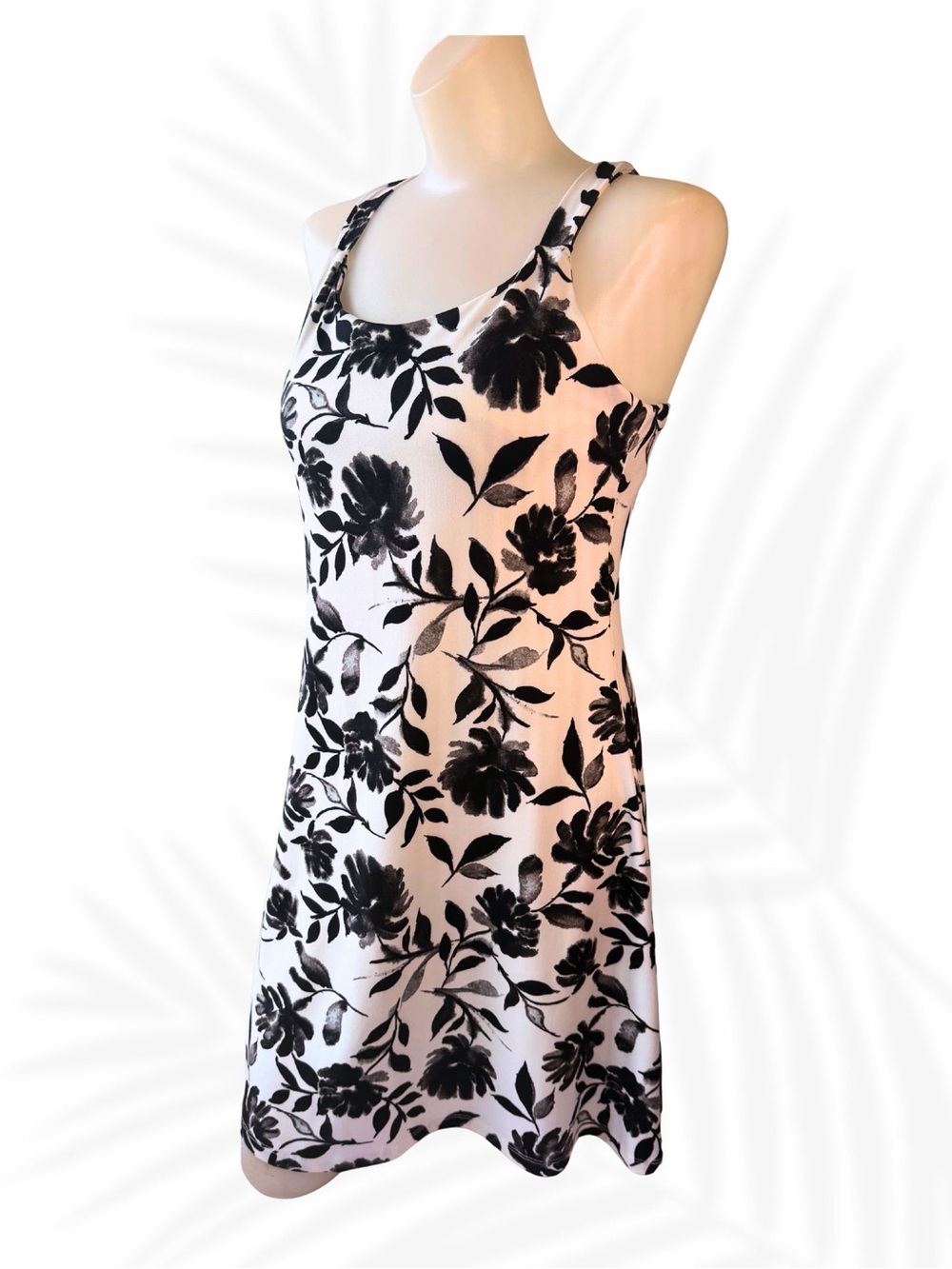 Balance Collection Black & White Floral Dress NWT Crossback Sleeveless Small
